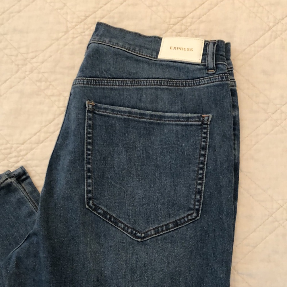 Express High Ride Skinny Jean - Picture 2 of 5